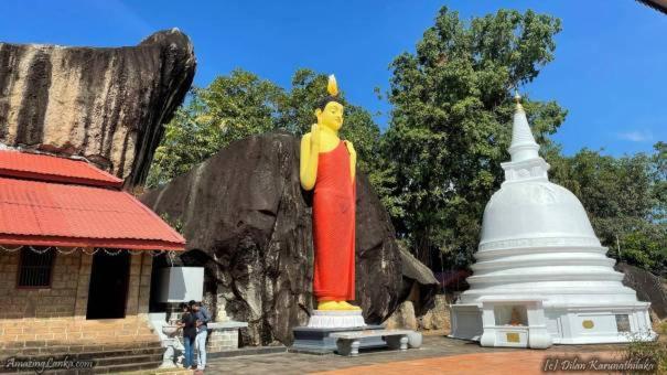 Rest Point Hotel Unawatuna Ngoại thất bức ảnh